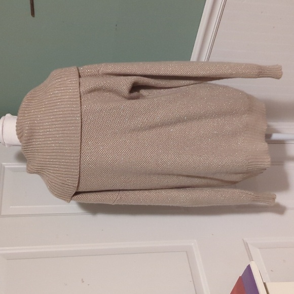New York and Company Gold Shimmer Cowl Neck Sweater Large - Picture 5 of 12